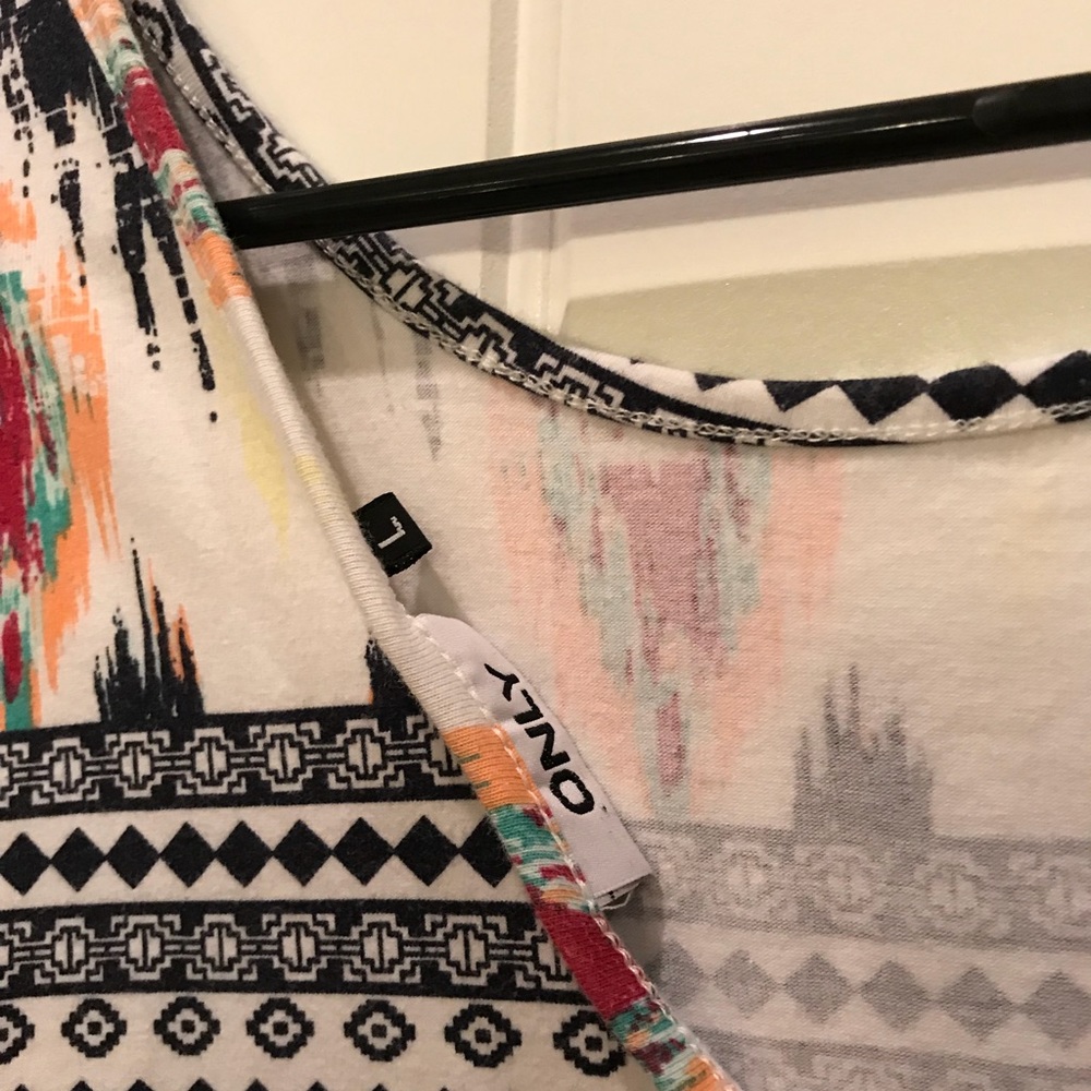 Aztec dress - Picture 6 of 6